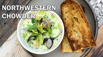 Imperfect Clam Chowder with Garlic Bread