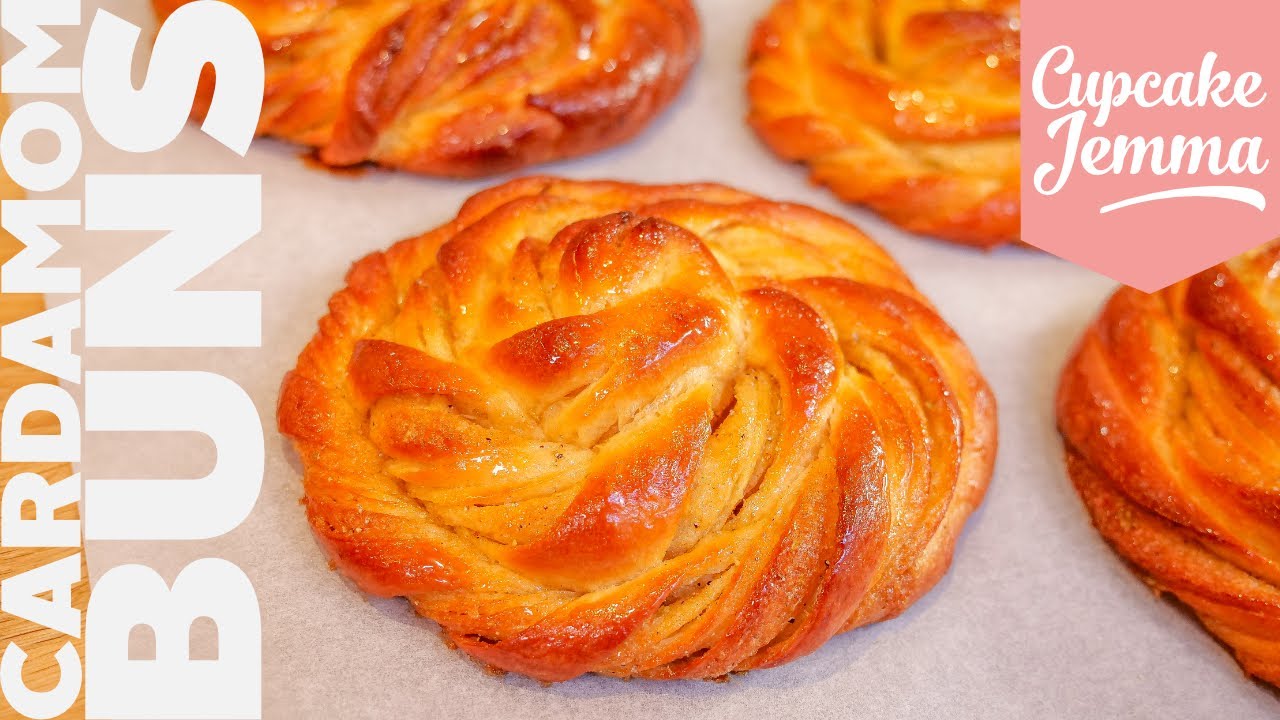 Fluffy Cardamom Bun Recipe & Tutorial - Pantry Vault