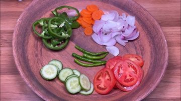 Chicken Salad with Fresh Vegetables