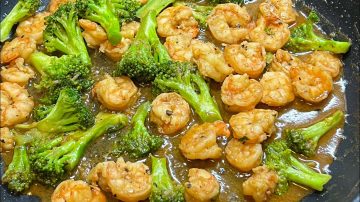 Shrimp and Broccoli in Garlic Butter Sauce Recipe