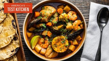 How to Make Soup of the Seven Seas (Caldo de Siete Mares)
