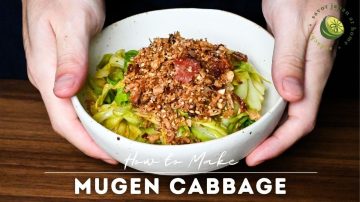 Mugen Cabbage Salad with Crispy Toppings