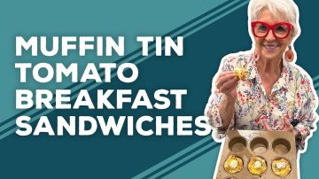 Muffin Tin Tomato Breakfast Sandwiches