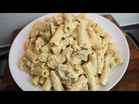 How To Make The Most Delicious Creamy Chicken Alfredo - Pantry Vault