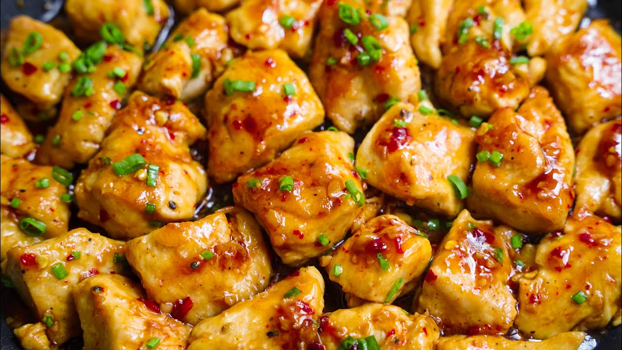 Easy Garlic Chicken Recipe - Pantry Vault