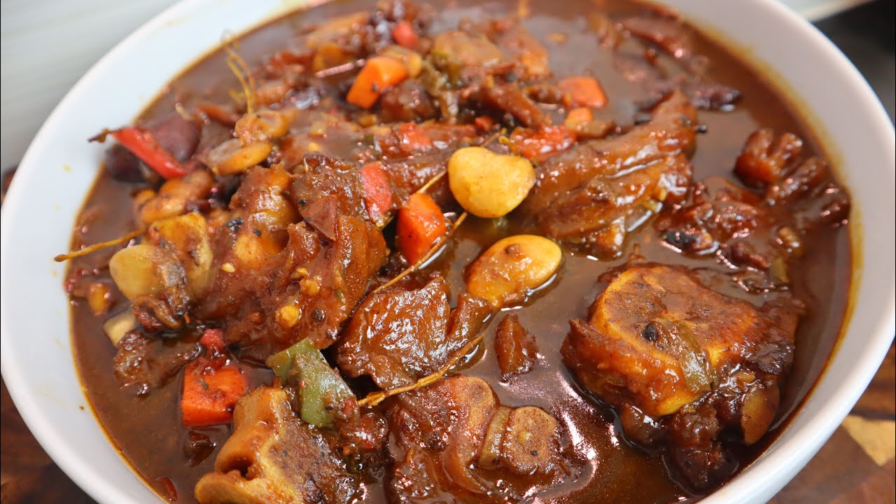 How To Make Jamaican Brown Stew Cow Foot With Butter Beans - Pantry Vault