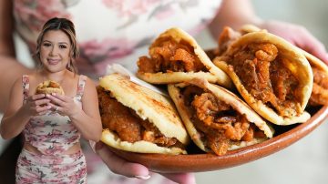 Gorditas de Chicharrón
