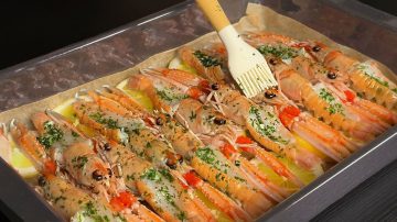 Juicy Baked Langoustines – Easy & Delicious Garlic Butter Recipe