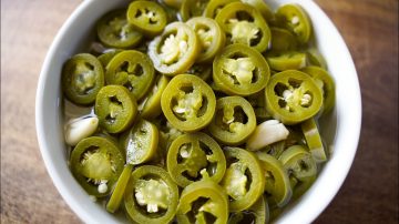 Quick Pickled Jalapenos